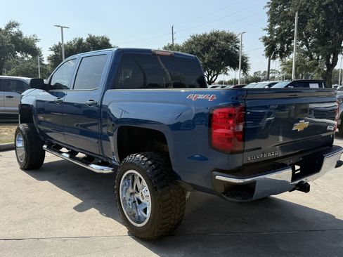 Used 2017 Chevrolet Silverado 1500 LT w/ Texas Edition AWD/4WD image 7