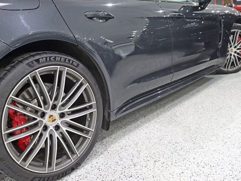 Used 2018 Porsche Panamera Turbo image 13