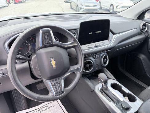 Used 2024 Chevrolet Blazer LT w/ Convenience Package image 7