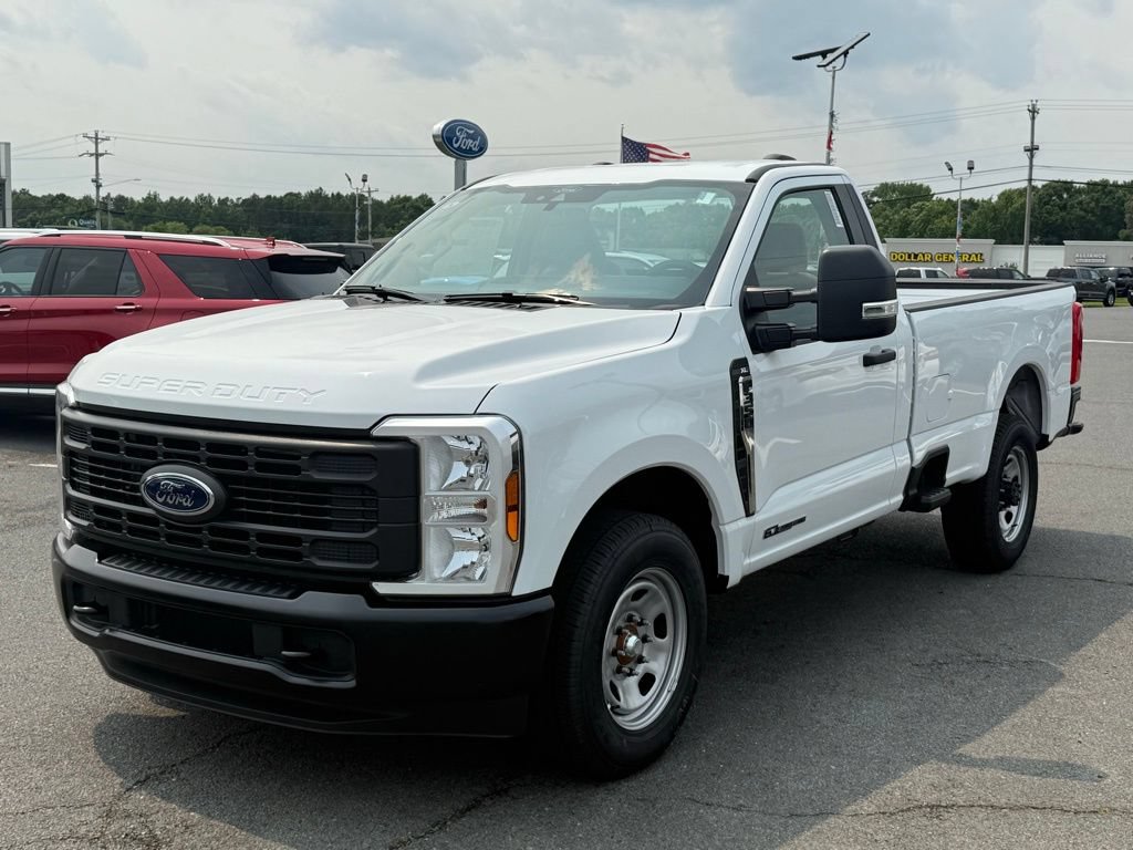 New 2025 Ford F350 XL w/ XL Driver Assist Package RWD image 8