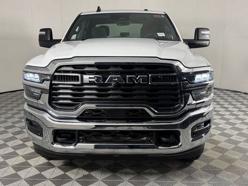 Certified 2026 RAM 2500 Big Horn AWD/4WD image 10