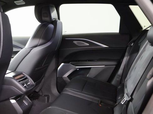 New 2026 Cadillac Lyriq Signature Luxury image 28