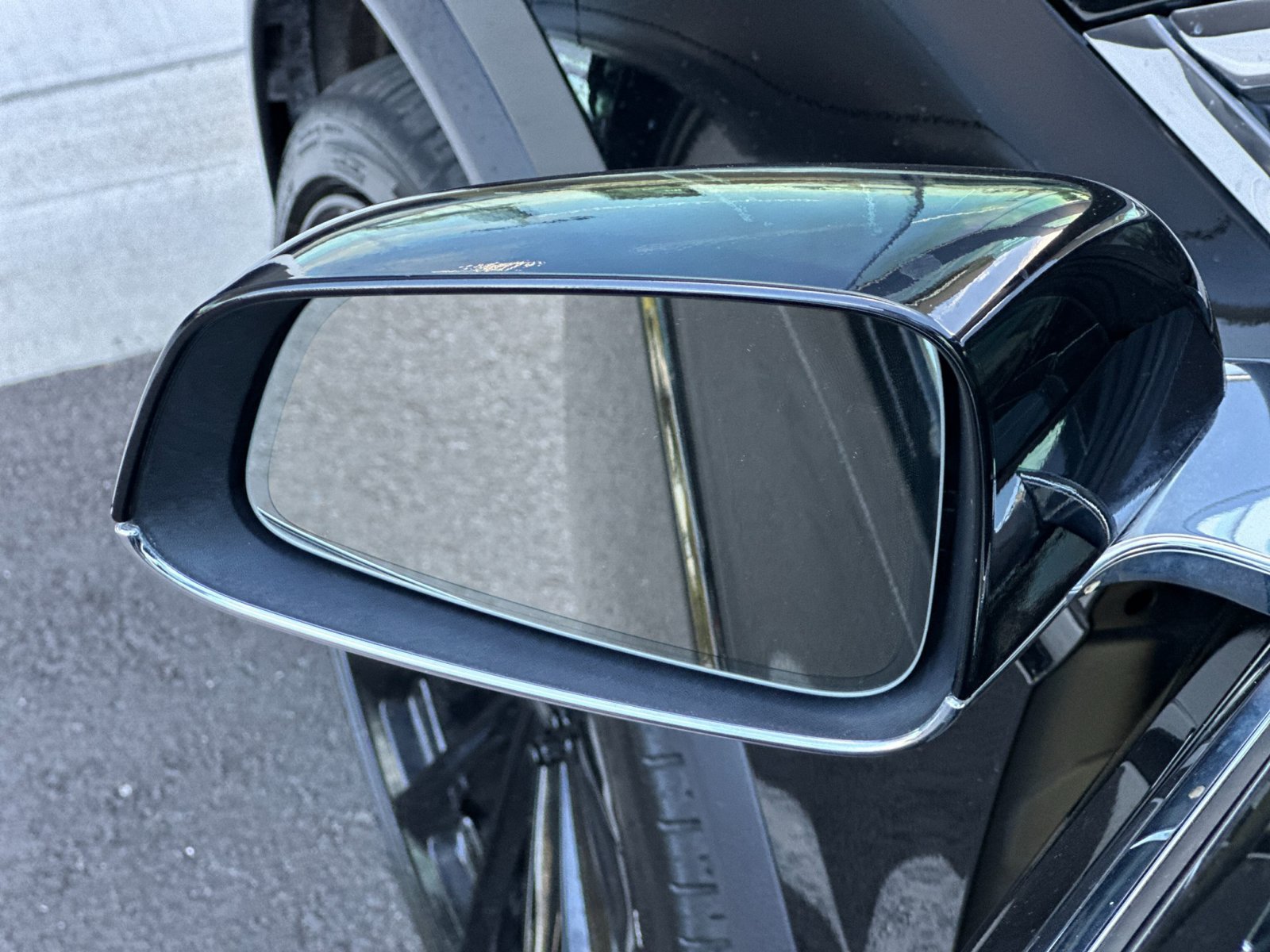 Used 2019 Tesla Model X Long Range AWD/4WD image 9