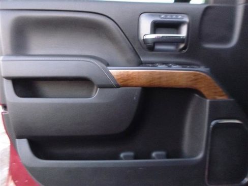 Used 2015 Chevrolet Silverado 2500 LTZ image 18