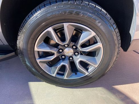 Used 2021 Chevrolet Tahoe LS w/ Driver Alert Package image 41