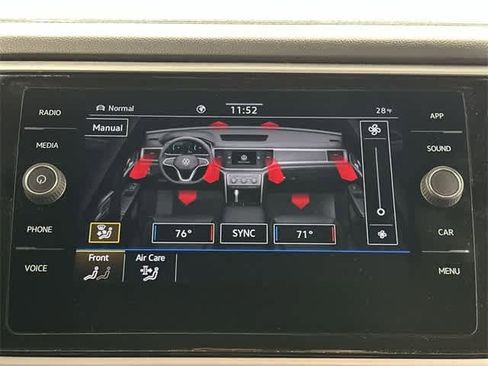 Used 2023 Volkswagen Atlas Cross Sport SE w/ Panoramic Sunroof Package image 15