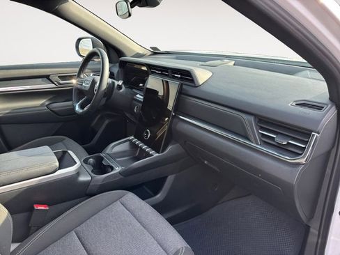 Used 2026 GMC Terrain Elevation image 10