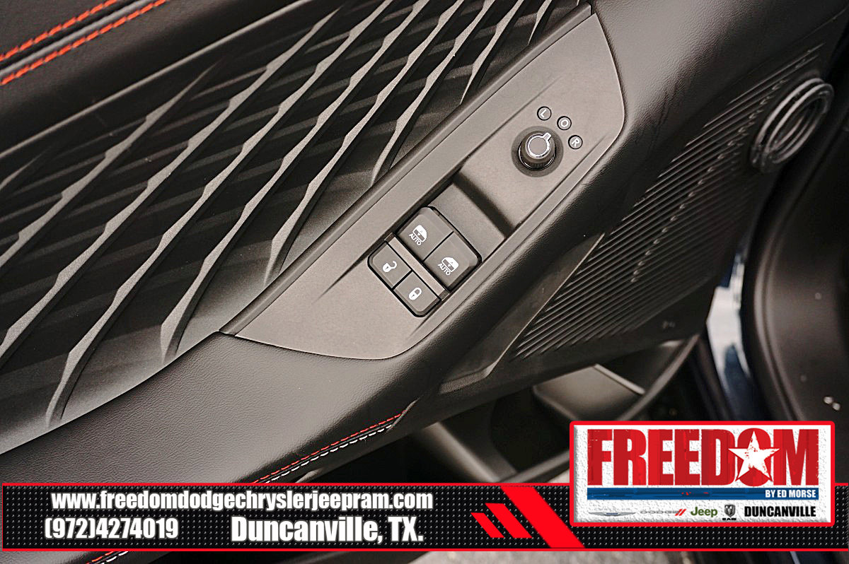 New 2026 Dodge Charger Scat Pack w/ Blacktop Package AWD/4WD image 33