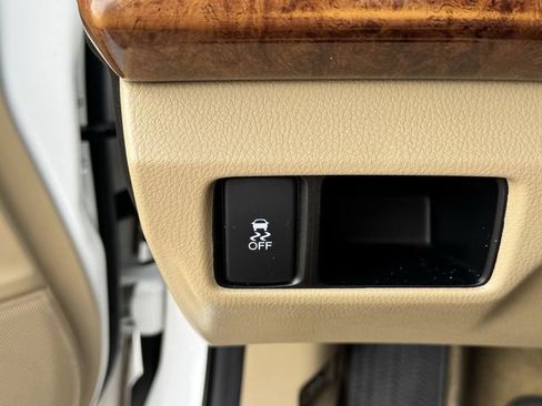 Used 2012 Honda Accord EX-L image 22