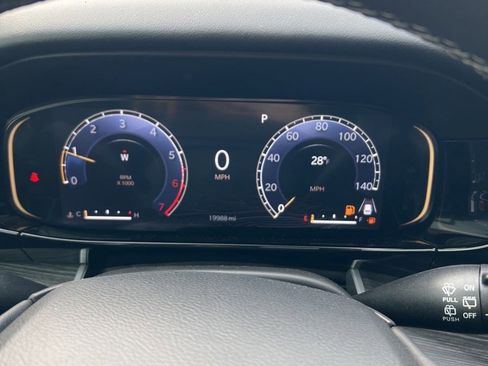 Used 2023 Jeep Wagoneer Series II w/ Premium Group I image 10