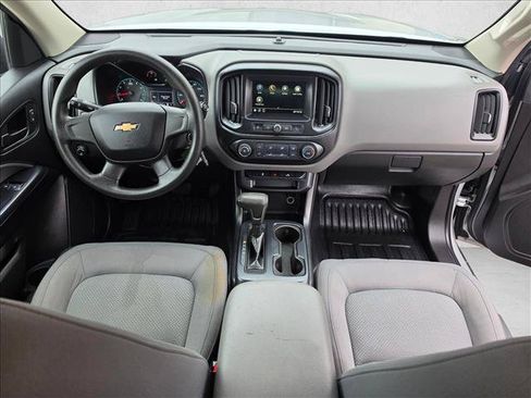 Used 2019 Chevrolet Colorado W/T RWD image 13