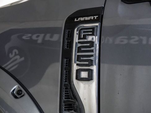 Used 2024 Ford F250 Lariat image 44