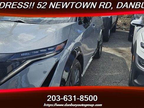 Used 2023 Nissan Ariya FWD image 34