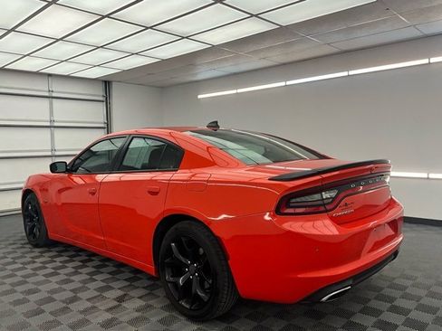 Used 2016 Dodge Charger R/T w/ Navigation & Travel Group image 20