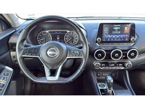Used 2025 Nissan Sentra SR FWD image 19