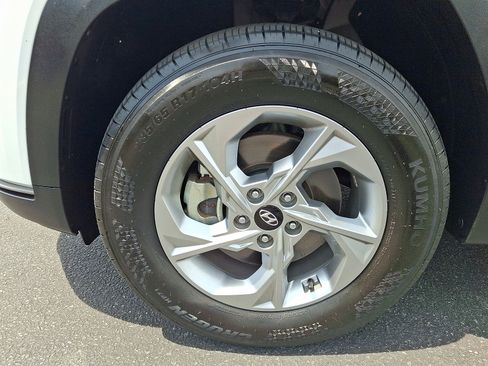 Used 2024 Hyundai Tucson SE AWD/4WD image 9