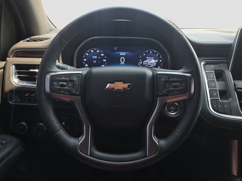 Used 2023 Chevrolet Tahoe Premier AWD/4WD image 9