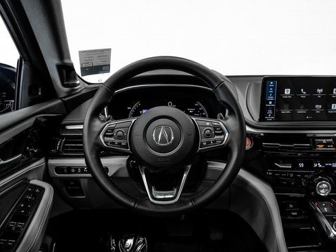 Used 2026 Acura MDX FWD w/ Technology Package image 12