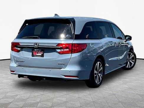 Used 2024 Honda Odyssey Touring image 6