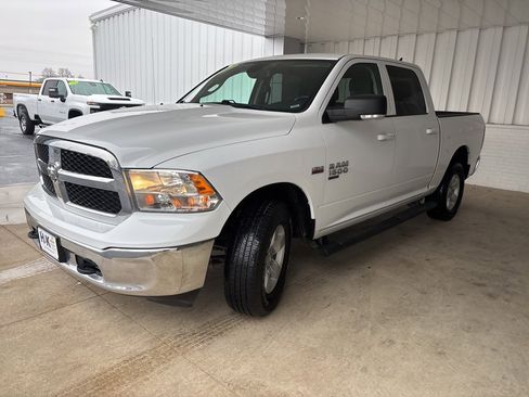 Used 2022 RAM 1500 Classic SLT w/ Electronics Convenience Group image 3