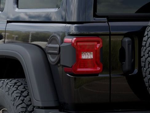 New 2026 Jeep Wrangler Unlimited Rubicon AWD/4WD image 9