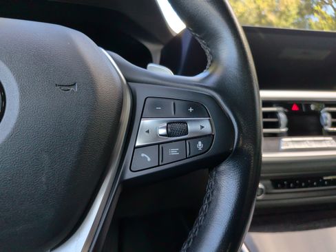 Used 2020 BMW 330i Sedan w/ Convenience Package RWD image 22