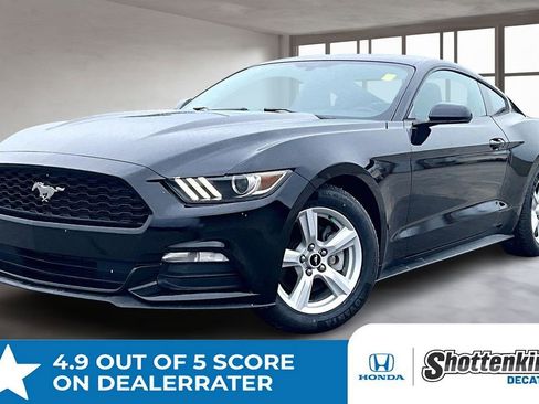 Used 2015 Ford Mustang V6 image 1