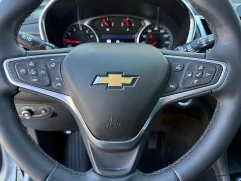 Used 2023 Chevrolet Equinox Premier AWD/4WD image 20