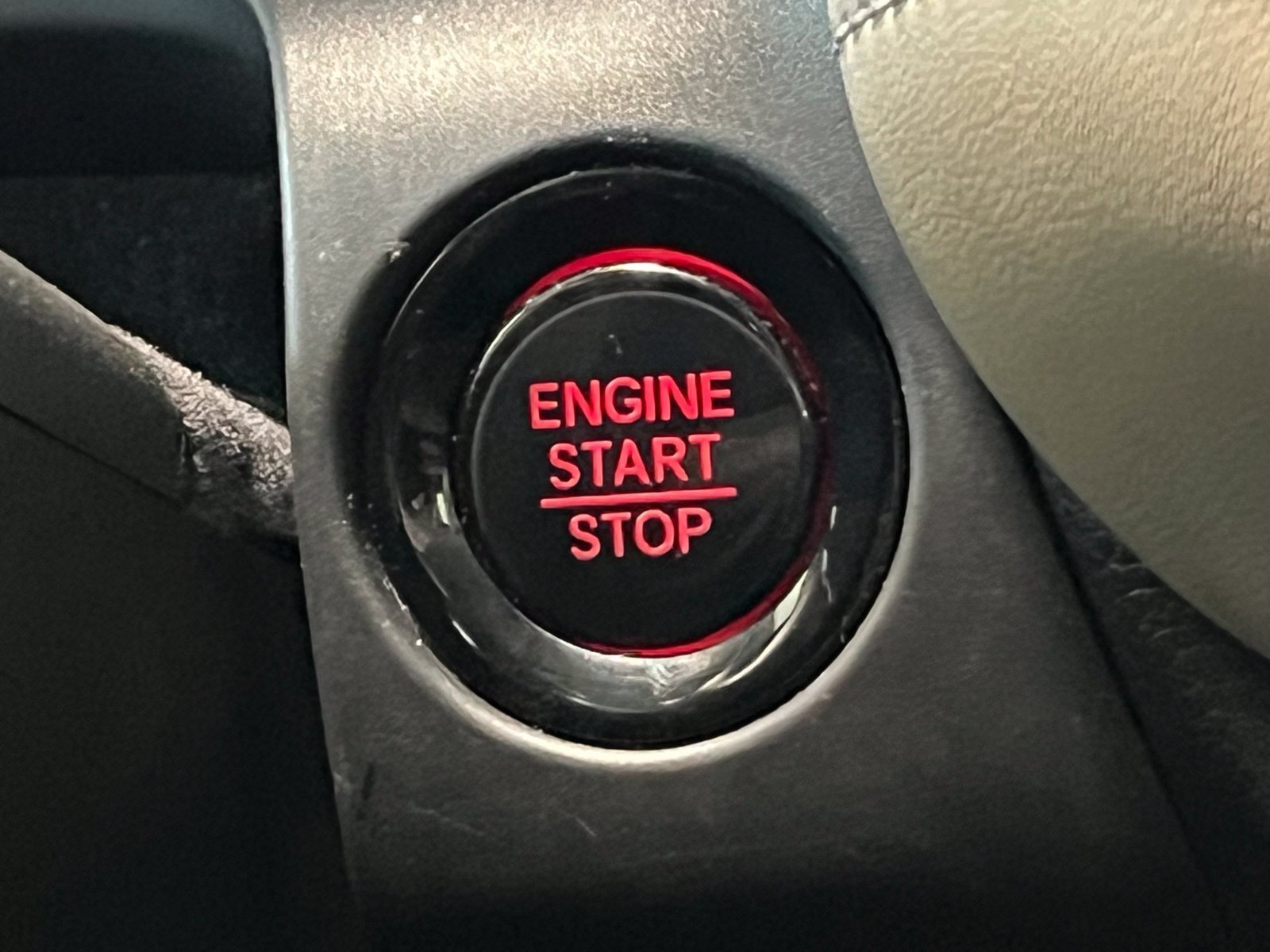 Used 2024 Honda HR-V LX image 27