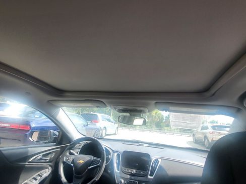 Used 2019 Chevrolet Malibu LT FWD image 28