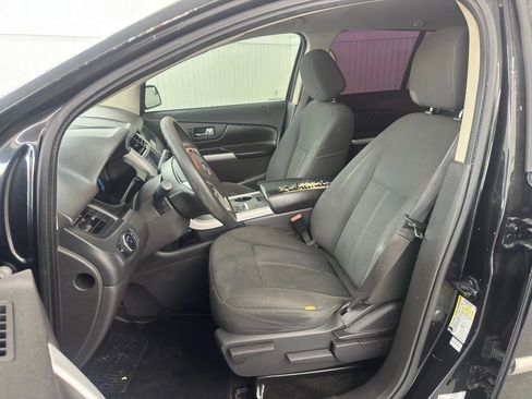 Used 2014 Ford Edge SE image 15