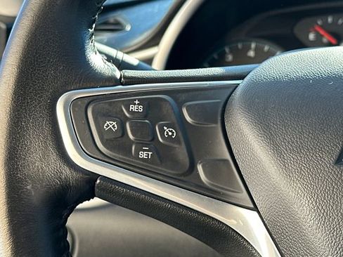 Used 2022 Chevrolet Malibu RS image 25