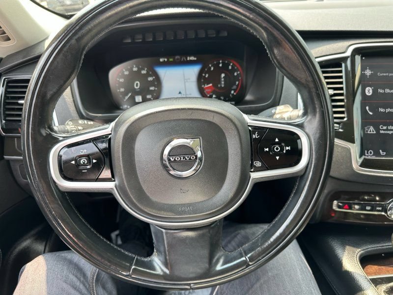 Used 2018 Volvo XC90 T6 Momentum w/ Convenience Package AWD/4WD image 20