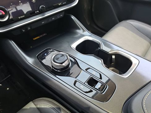 Used 2023 Lexus RZ 450e Premium w/ Technology Package AWD/4WD image 27