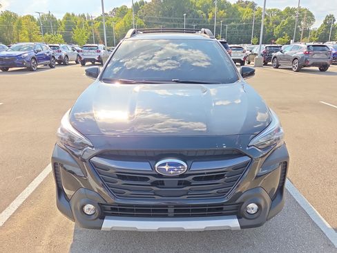 Certified 2024 Subaru Outback Limited AWD/4WD image 3