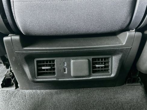 Used 2025 GMC Sierra 1500 Elevation AWD/4WD image 27