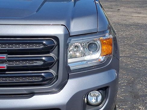 Used 2020 GMC Canyon SLE w/ Driver Alert Package RWD image 27
