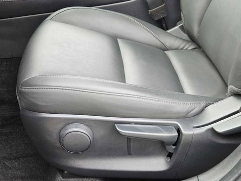 Used 2025 MAZDA CX-30 AWD 2.5 S w/ Select Sport Pkg image 23