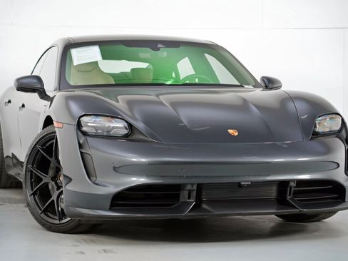 Used 2020 Porsche Taycan Turbo w/ Performance & Premium image 4