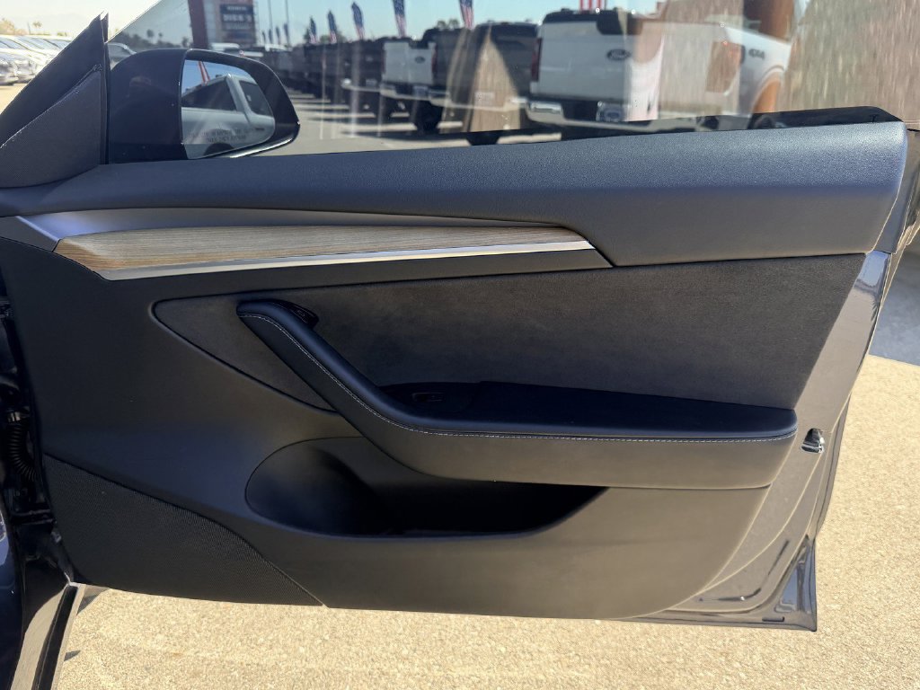 Used 2021 Tesla Model 3 Long Range AWD/4WD image 11