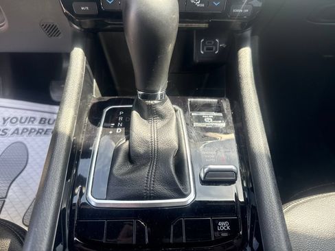 Used 2025 Jeep Compass Limited AWD/4WD image 18