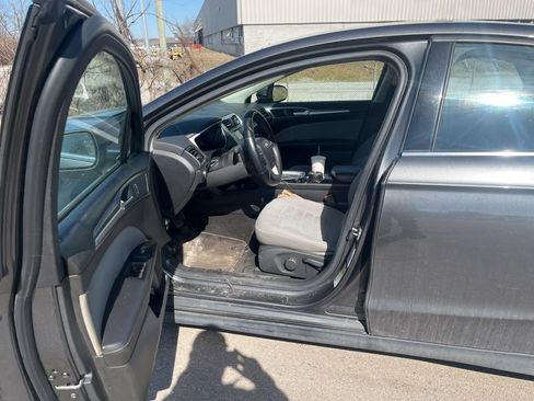 Used 2015 Ford Fusion S image 6