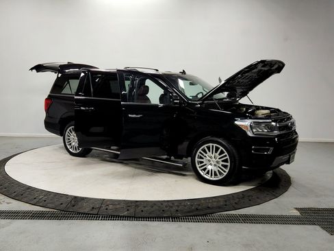 Used 2024 Ford Expedition Max Limited image 9