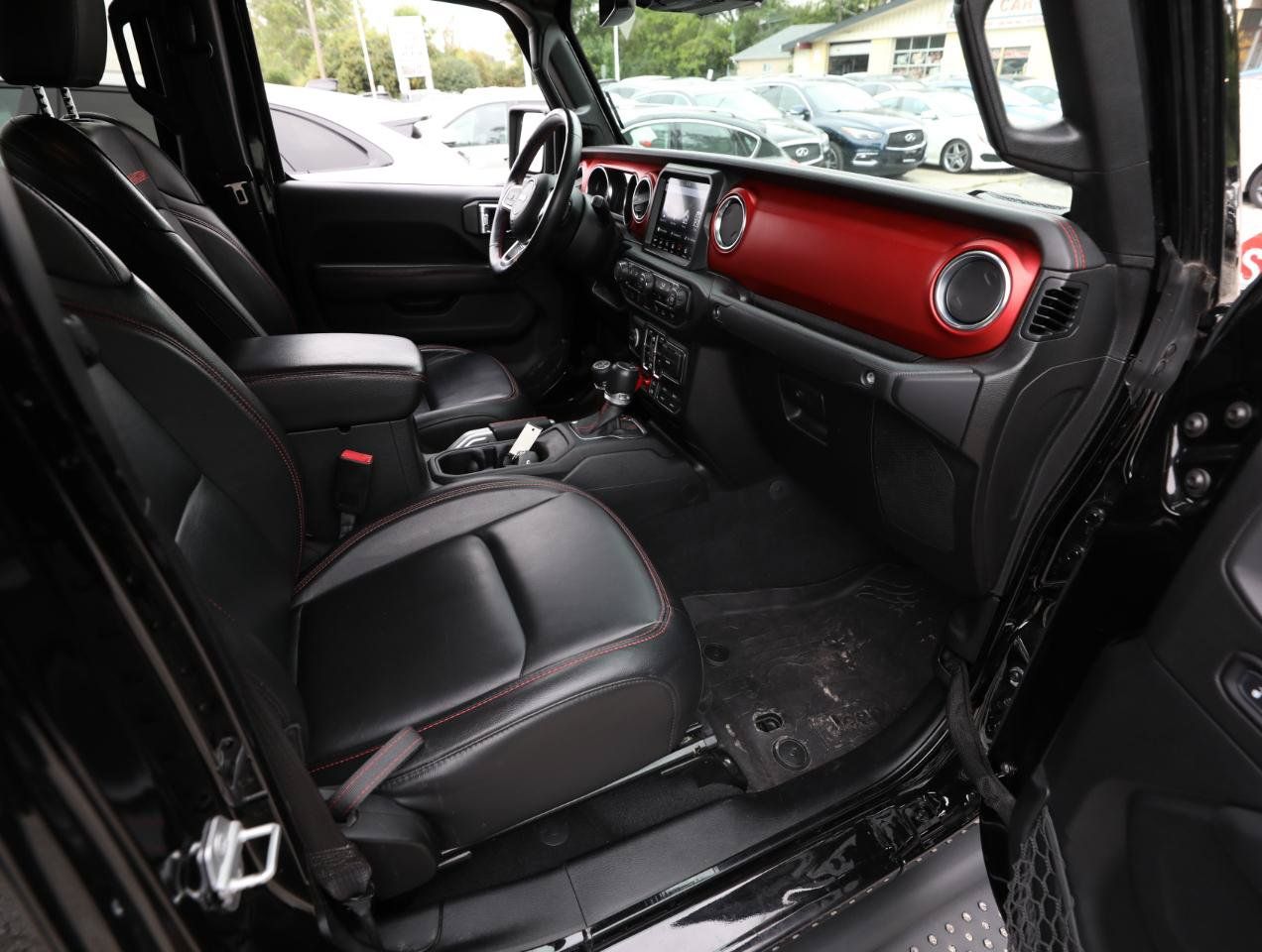 Used 2020 Jeep Gladiator Rubicon AWD/4WD image 14