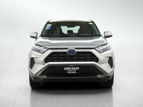 Used 2022 Toyota RAV4 XLE w/ Convenience Package AWD/4WD image 8