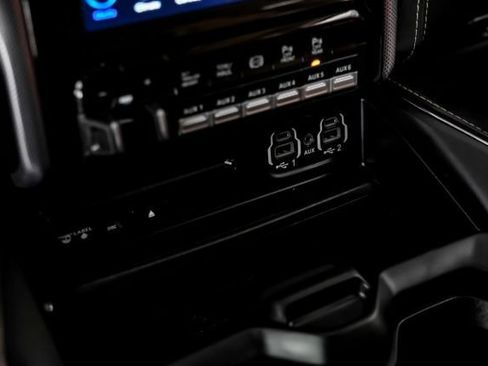 Used 2019 RAM 2500 Limited AWD/4WD image 27