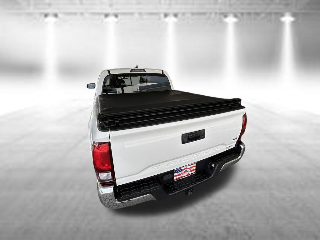Used 2021 Toyota Tacoma SR5 RWD image 32