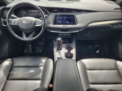 Used 2020 Cadillac XT4 Premium Luxury image 13