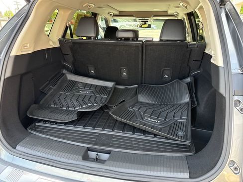 Used 2024 Nissan Rogue SL w/ SL Premium Package AWD/4WD image 24