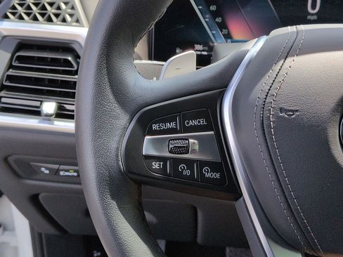 Used 2026 BMW X5 sDrive40i w/ Climate Comfort Package RWD image 19